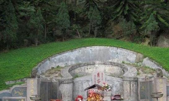 KAIYUN：不要小看墓葬风水墓地选得好祖坟能冒青烟子孙后代享福！(图3)