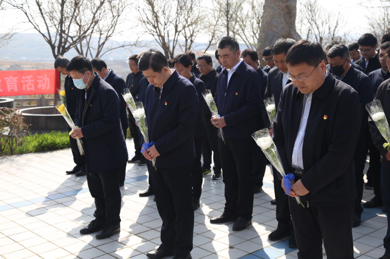 温情服务守护人生终点——淄博市殡仪馆举办2024年“开放日”暨清明节绿色殡葬宣传活动(图2)