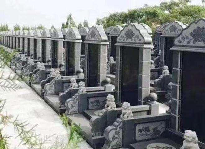 我25岁殡葬师同事大多是年轻人一天24小时月薪一万多(图6)