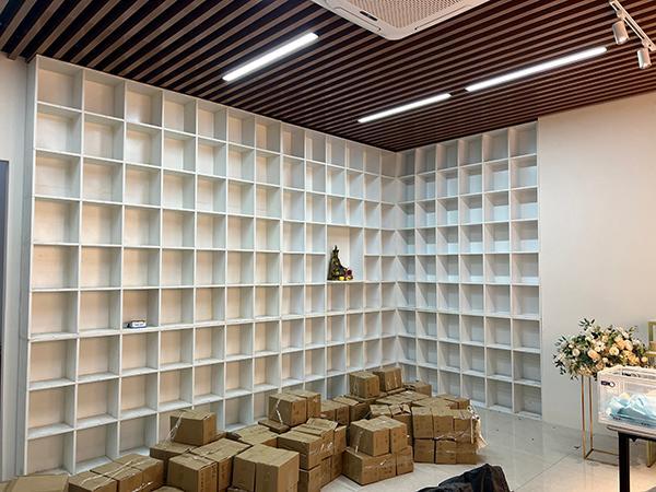 上海一宠物殡葬店开到小区门口记者探访发现店招已拆(图4)