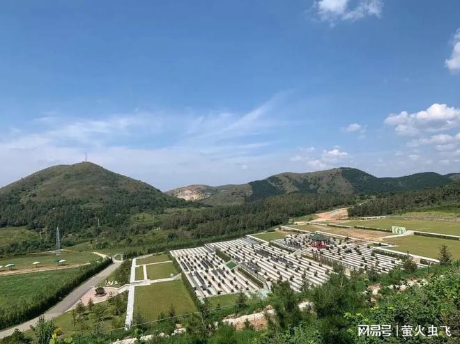 沈阳龙福山墓园价格一览表：孝道主题下的六园区价格与风水布局！(图2)