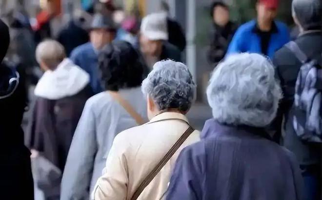 中国人口死亡高峰逼近！22年去世1041万、23年1110万准备好了吗(图14)