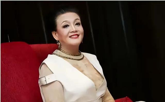 KAIYUN入口：具俊晔为大S找墓地到处奔波网友：有钱买热搜没钱买墓地？(图11)