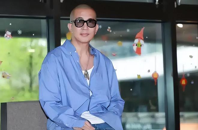 太寒酸！大S墓地与邓丽君为邻塔葬规格曝光网友直呼：鸽子笼(图10)