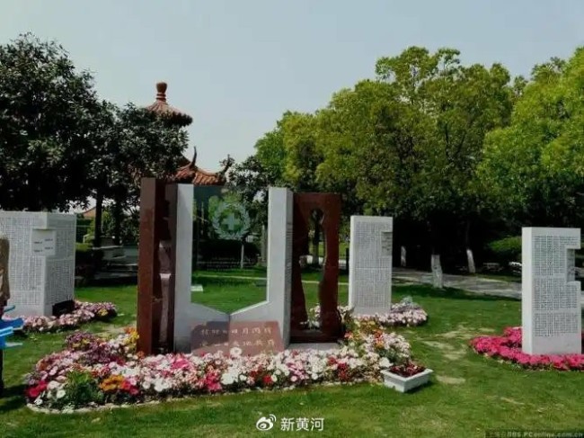KAIYUN：“殡葬第一股”上海福寿园预计净利“腰折”AI殡葬服务仍面临法律及伦理困境(图1)