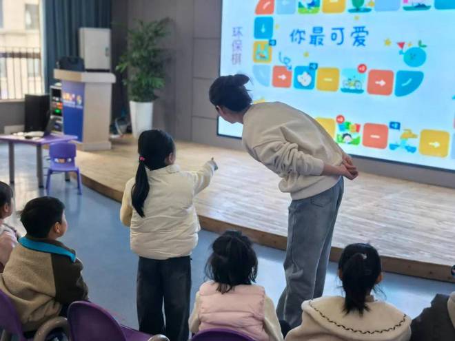 聚焦主题教学助推儿童成长嘉兴渊博庆安幼儿园主题教学教研活动(图3)
