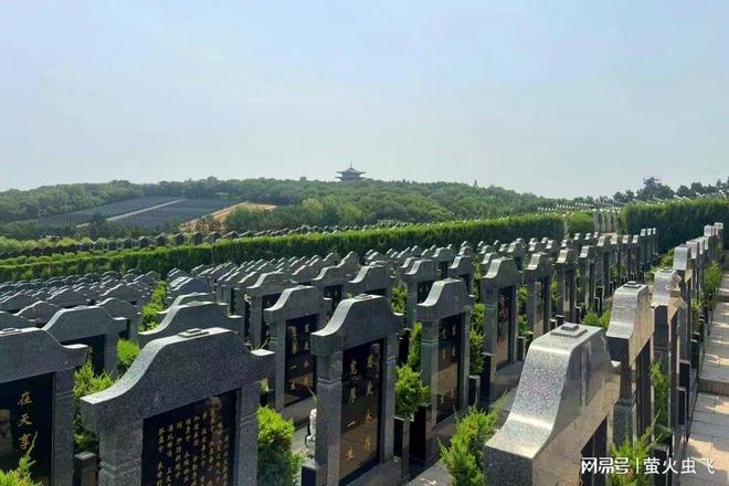 辽宁中华寺墓园：解读天、地、人合一的风水宝地价格如何？(图4)