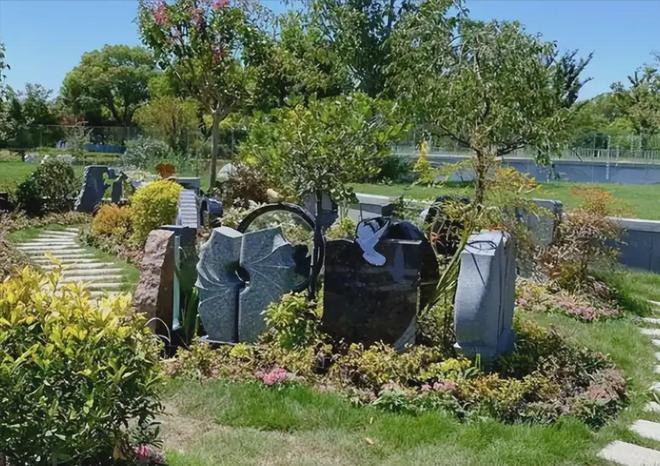 殡葬豪宅不香了？76万一平米墓地遇冷“福寿园”神话跌落神坛了(图3)
