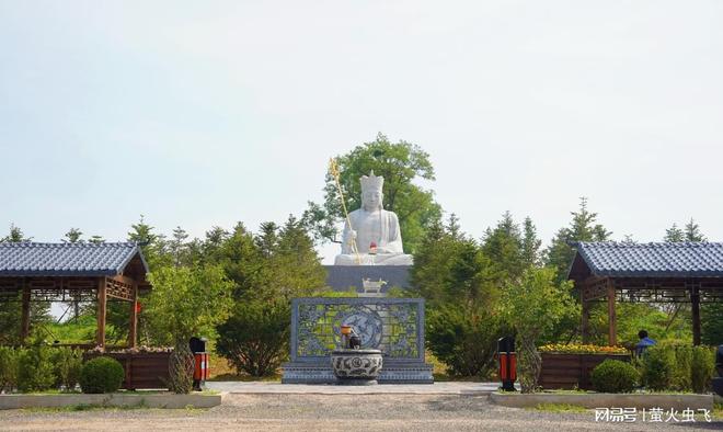 KAIYUN入口：沈阳北龙山墓园：被帽山和大青山相拥究竟藏着怎样的风水奥秘？(图2)