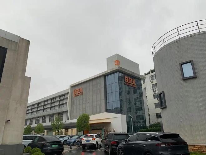 KAIYUN：又爆雷！知名家装公司人去楼空涉案金额巨大百姓维权无望(图13)