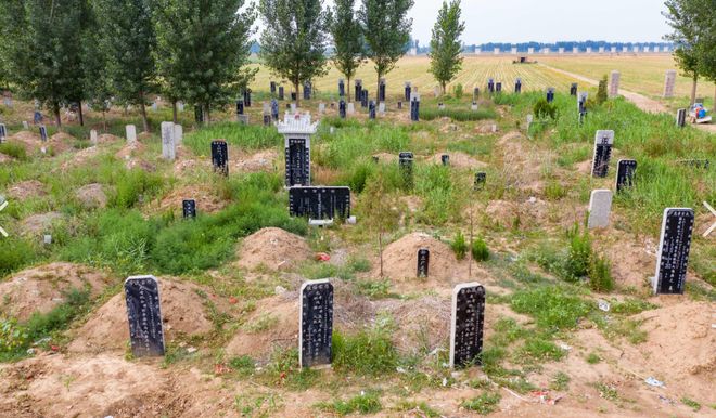 2024起农村土葬、火葬政策将有大调整！重点执行“2拆2清”！(图3)