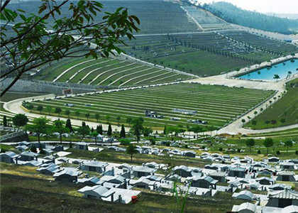 KAIYUN：在公墓里选墓地禁忌风水有哪些(图1)