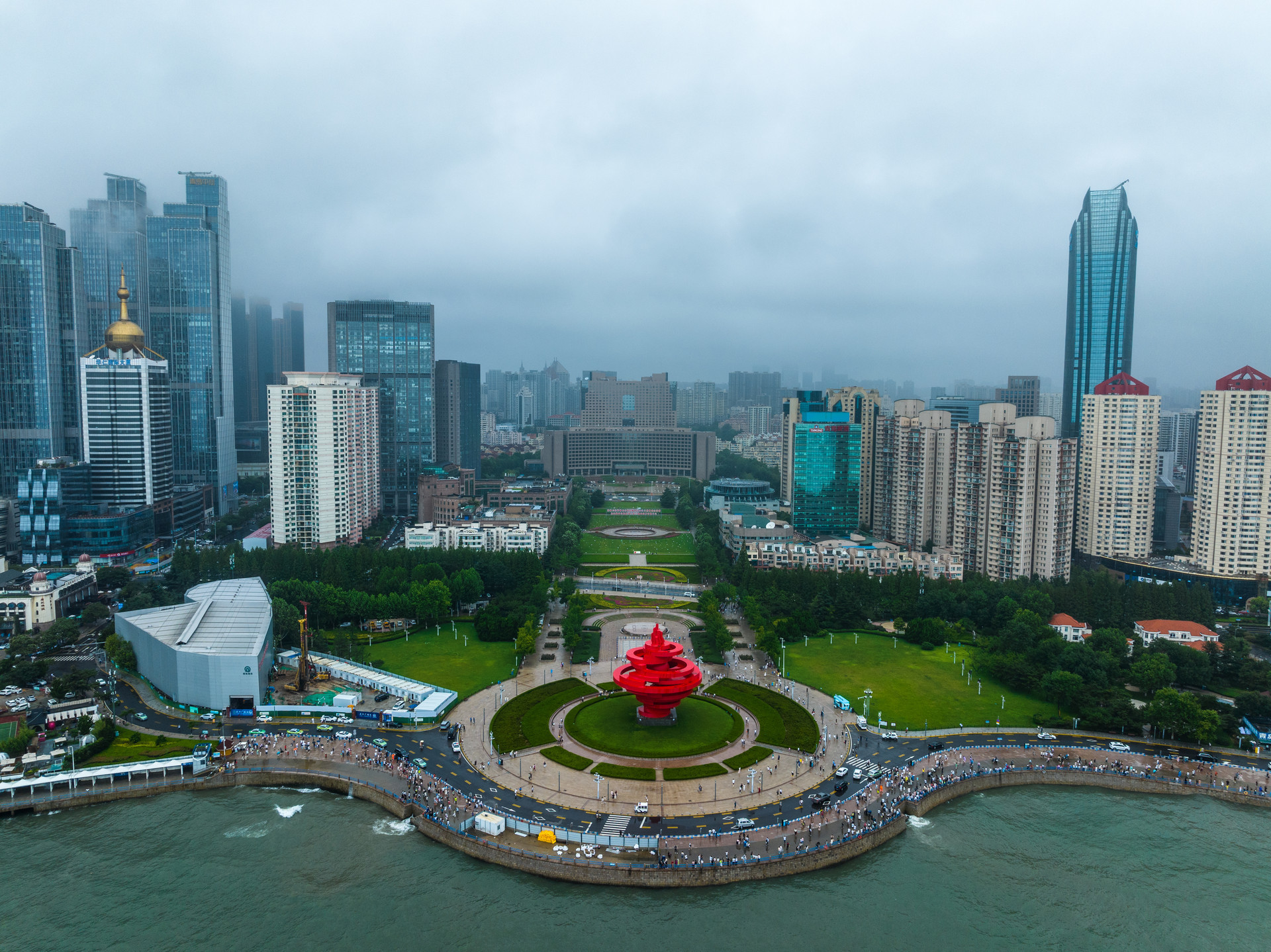 提质增效“十四五”期间青岛暖心民政绘就幸福底色(图1)