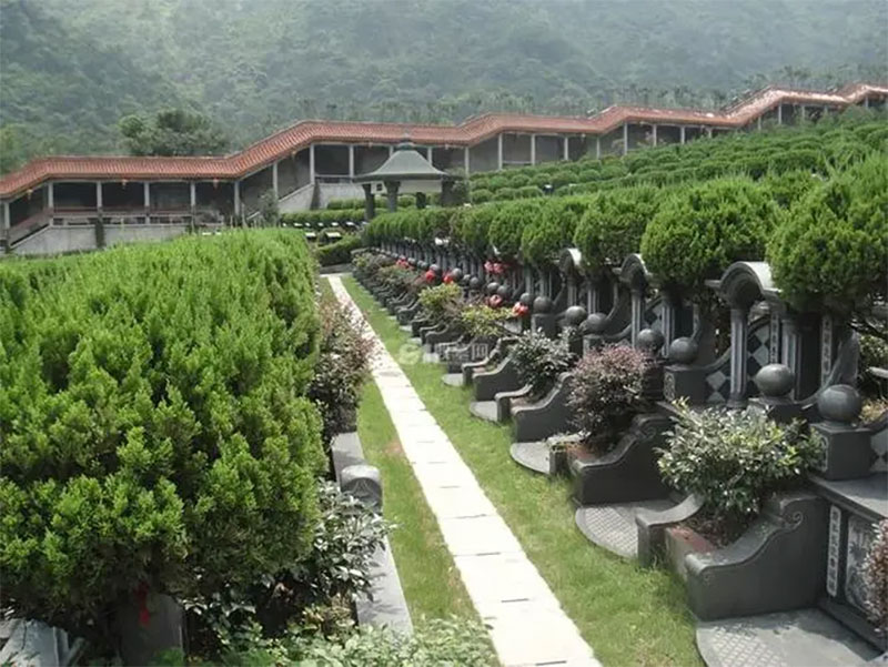 公墓选墓地有哪些讲究？墓地风水(图1)