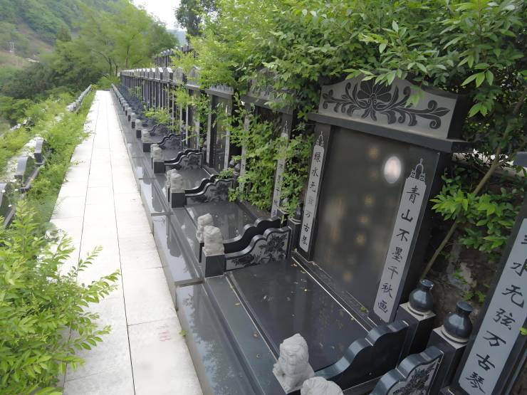 KAIYUN入口：成都墓地【卧龙寺公墓】2026年首页【卧龙寺公墓】咨询电话_购墓咨询(图3)