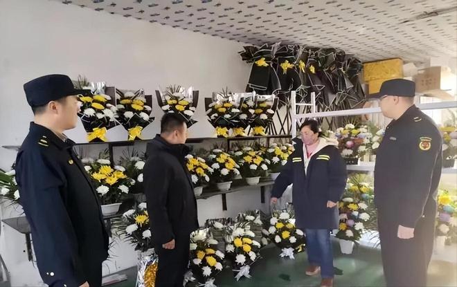 殡葬新规太解气！暴利时代终结天价墓地、骨灰盒要凉了(图8)