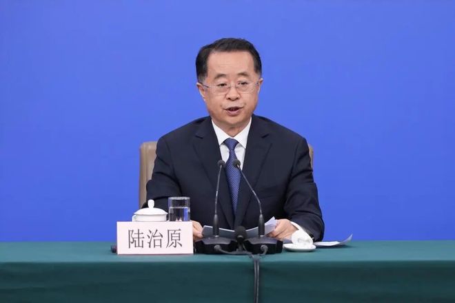 陆治原：聚焦公益慈善“公信力”加快完善公益慈善政策制度(图1)