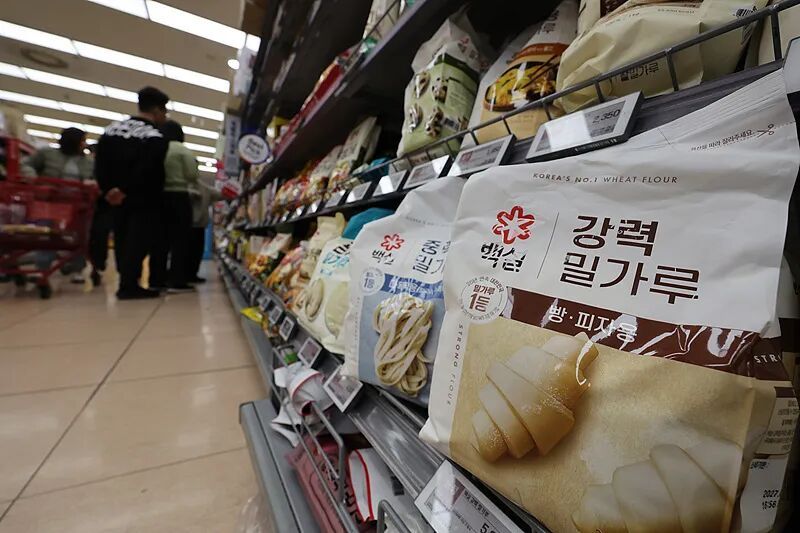 7点出发｜“冻得瑟瑟发抖”！大量游客滞留玉龙雪山景区回应→(图7)